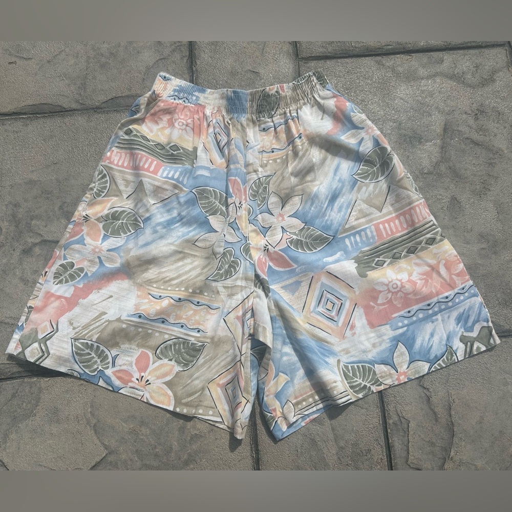 Vintage 90s Alfred Dunner Pastel Floral Palm Leaf Elastic High Waist Shorts M